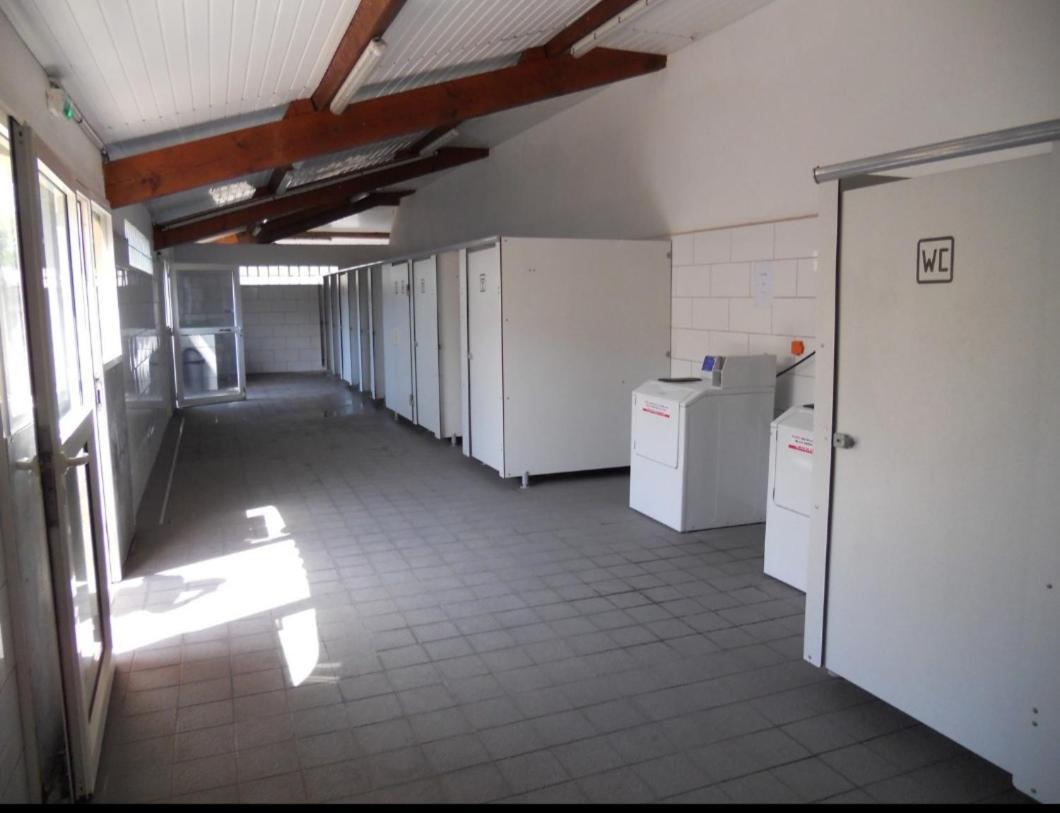 Familiales Dans Avec Piscine Campingplatz Fréjus