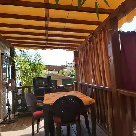 Vacances Familiales Dans Camping Avec Piscine Fréjus Exterior foto
