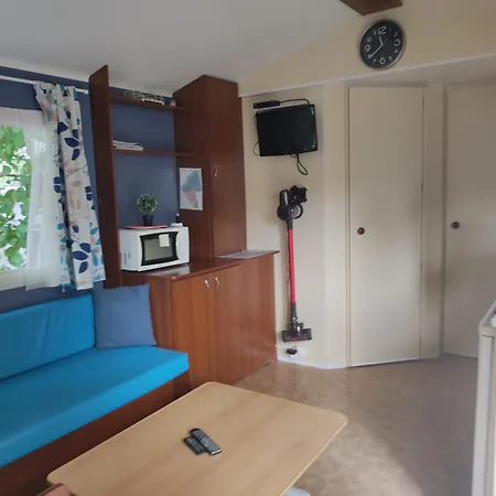 Vacances Familiales Dans Camping Avec Piscine Fréjus Zimmer foto